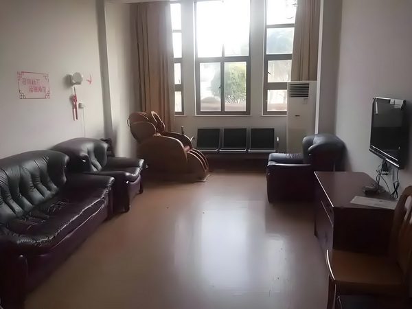 高中学历入深户_姜文生涯唯一失败作品？且慢 下我们该在当做些什么