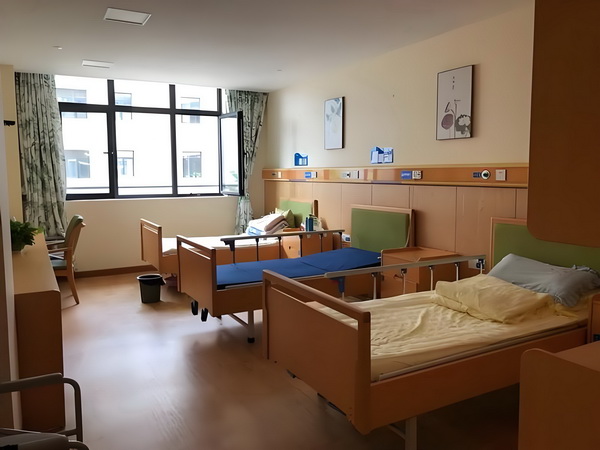深户入户网站_7位还没拥有个人电影的复仇者联盟成员：明明很能打，却总当配角 性拍女他们、复仇者联偷